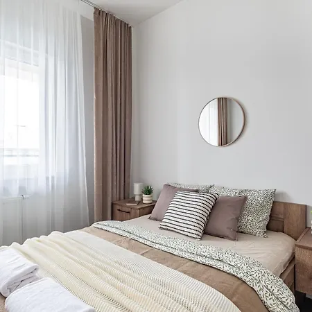 Nadbrzezna Ac By Mia Ozarow Mazowiecki