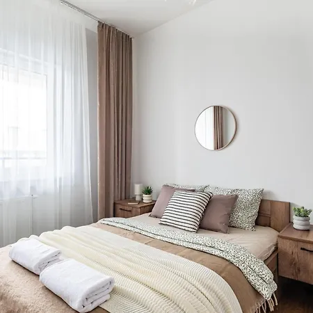 Lägenhet Nadbrzezna Apartment Ozarow Mazowiecki Ac With Balcony By Mia Ozarow Mazowiecki