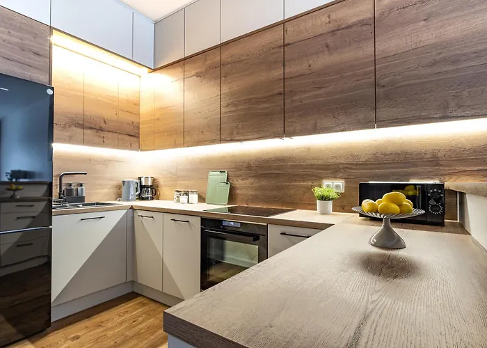 Nadbrzezna Ac By Mia